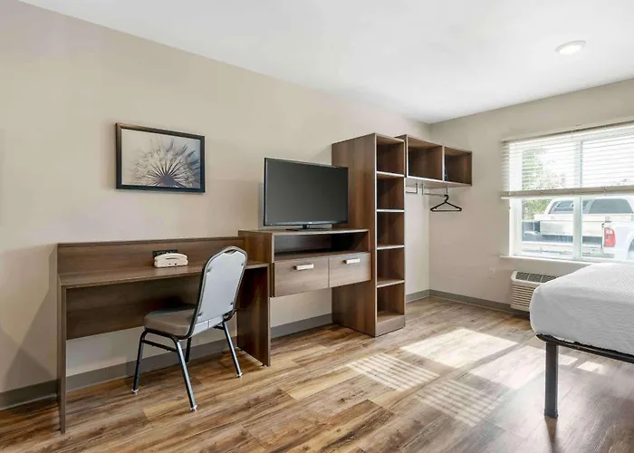 WoodSpring Suites Orlando Airport